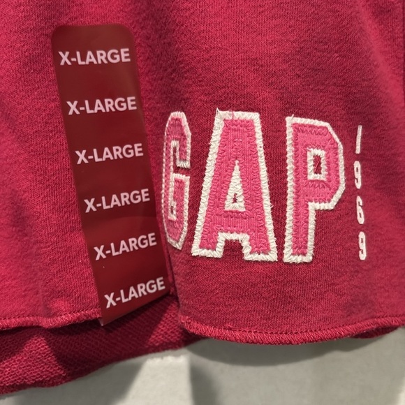 GAP - Women's Logo Short.  Athletic wear Sweat shorts. Pink, Size XL.  NWT, New. - Picture 4 of 16